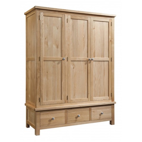 Devonshire Dorset Oak Furniture Triple Wardrobe Storage