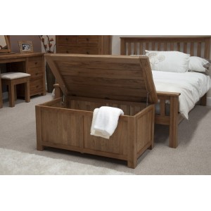 Homestyle Rustic Style Oak Furniture Blanket Box